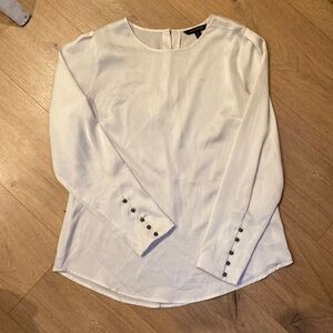 banana republic silk ivory blouse with gorgeous button detail 🤍🤍